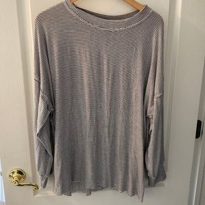 CJLA oversized top- black and white striped